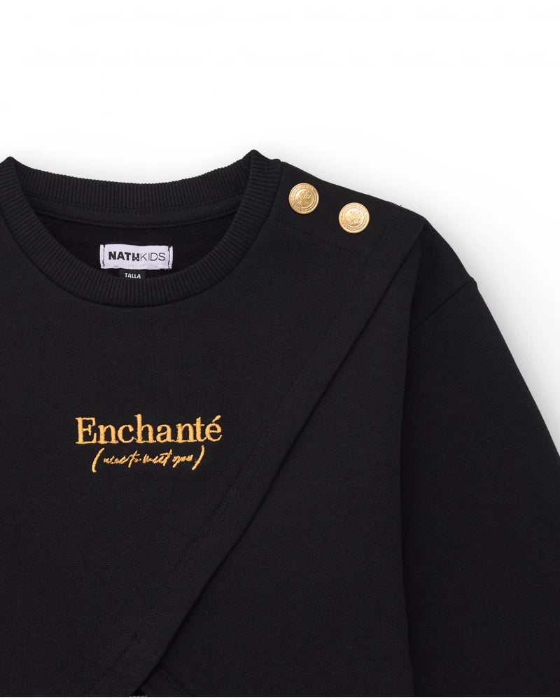 abito-felpa-nero-per-bambina-con-gonna-a-righe-e-ricamo