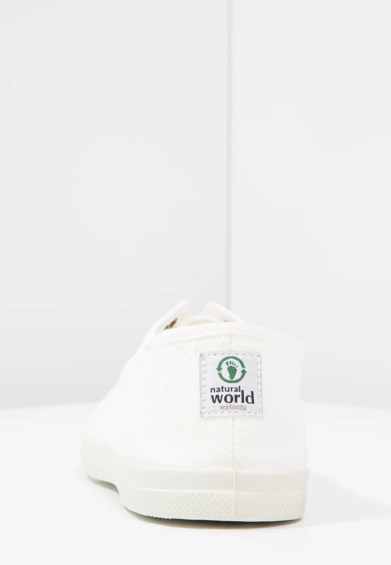 sneaker-in-tela-bianca-ecologiche-e-vegane-natural-world